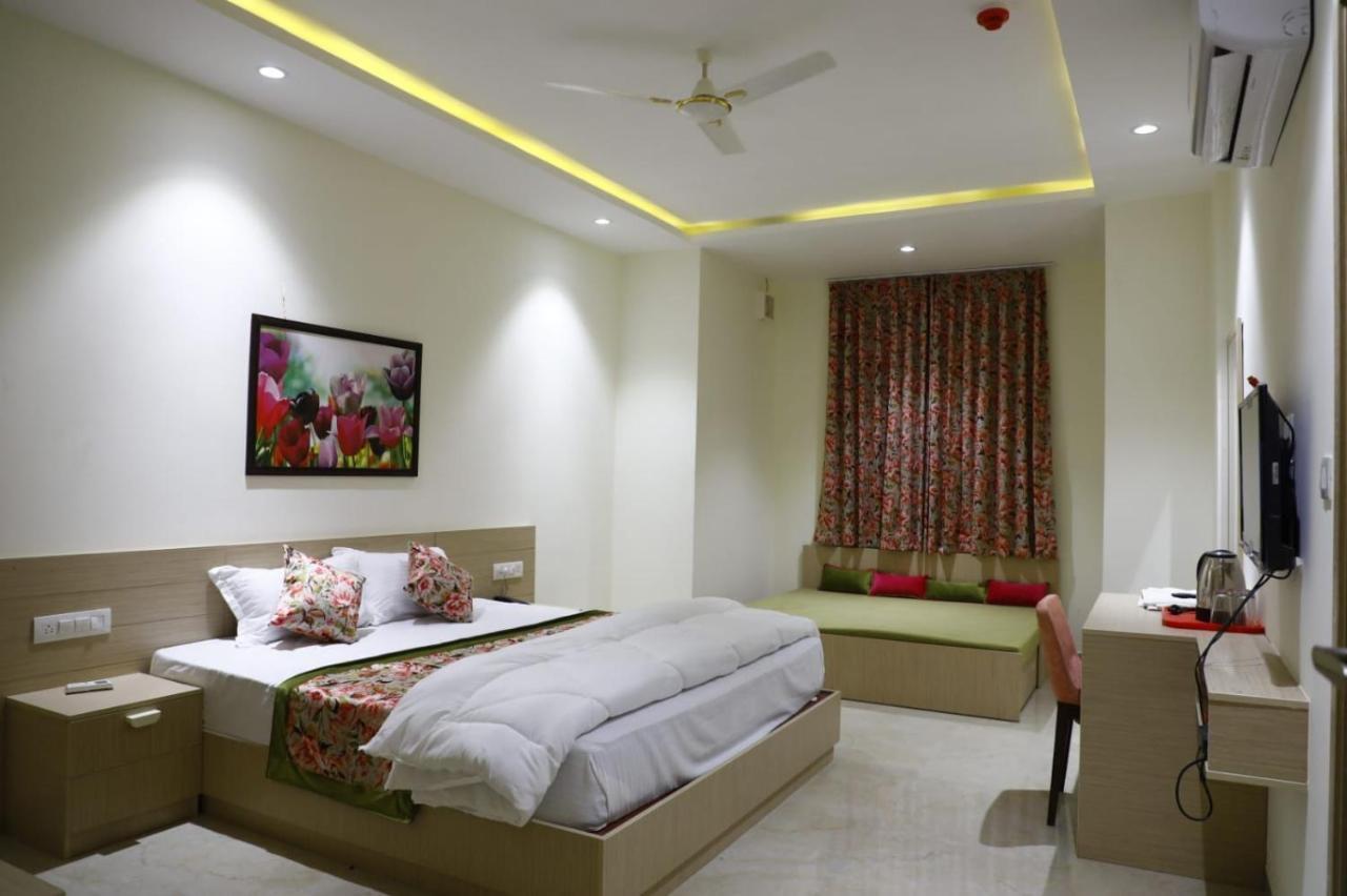 Hotel Grand Vasaante Bhilwara Екстер'єр фото